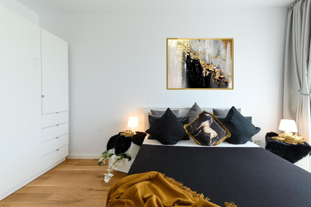North Artistique - Aviatiei Apartment Букурещ Екстериор снимка