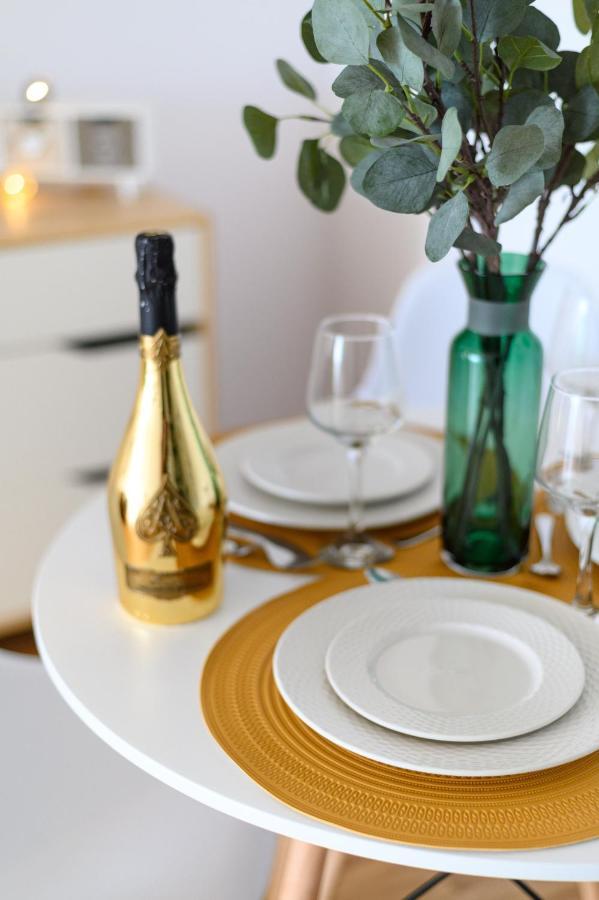 North Artistique - Aviatiei Apartment Букурещ Екстериор снимка